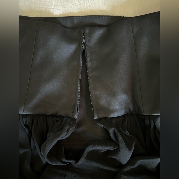 Keepsake Flutter Tube Top - Picture 5 of 8